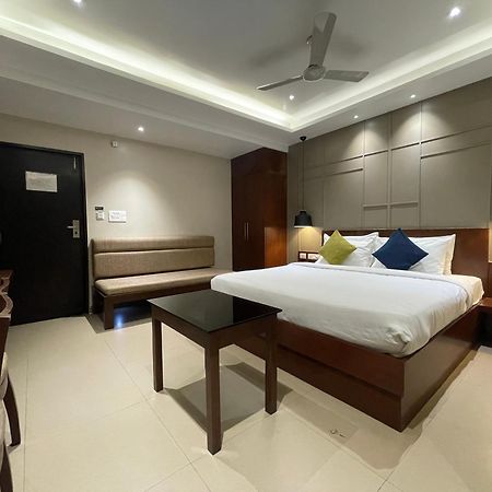 Hotel Five Elements Visakhapatnam Zewnętrze zdjęcie