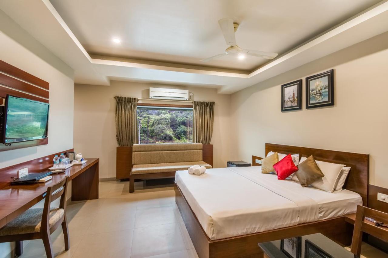 Hotel Five Elements Visakhapatnam Zewnętrze zdjęcie