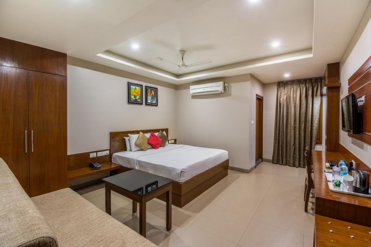 Hotel Five Elements Visakhapatnam Zewnętrze zdjęcie