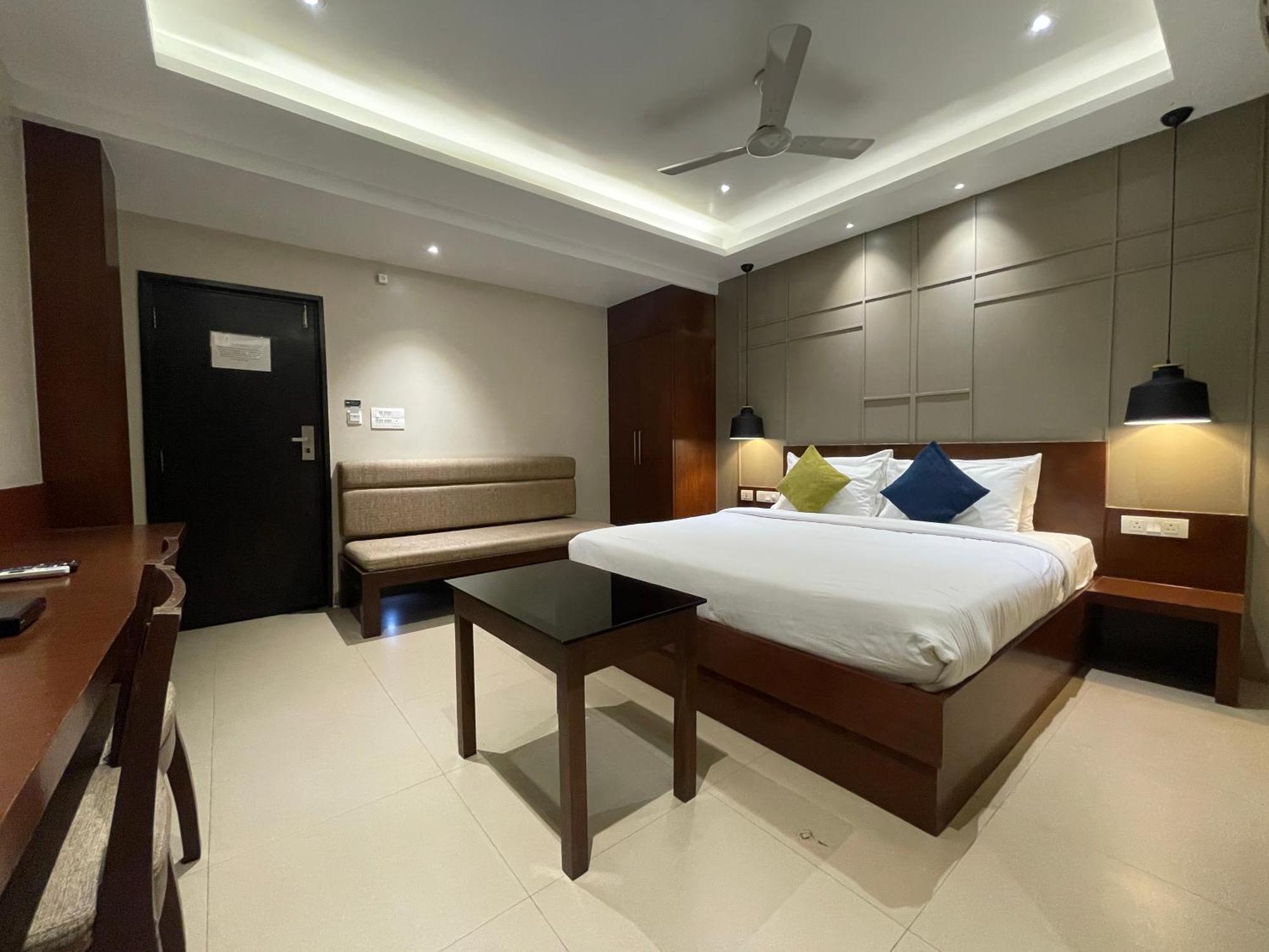 Hotel Five Elements Visakhapatnam Zewnętrze zdjęcie