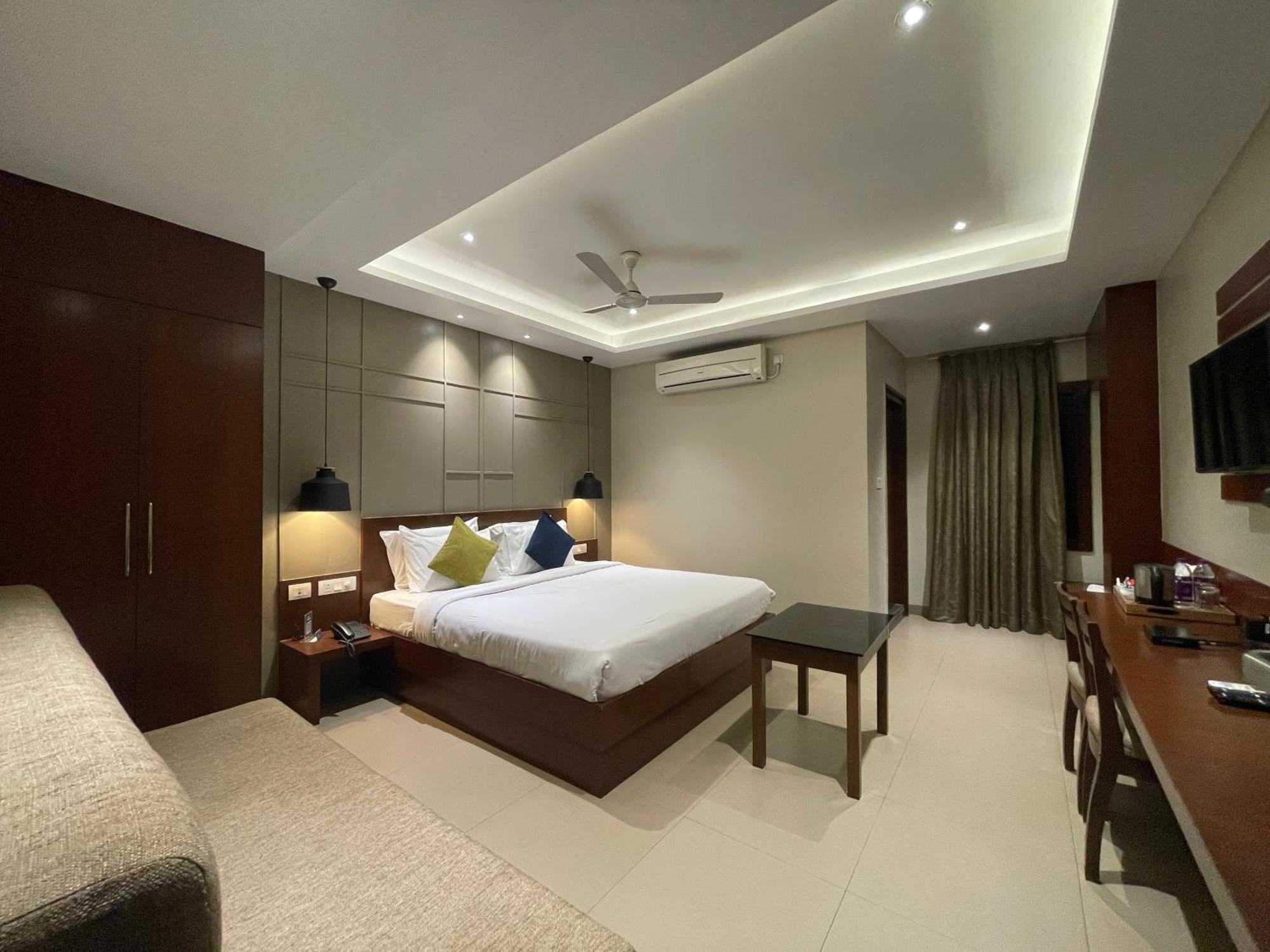 Hotel Five Elements Visakhapatnam Zewnętrze zdjęcie